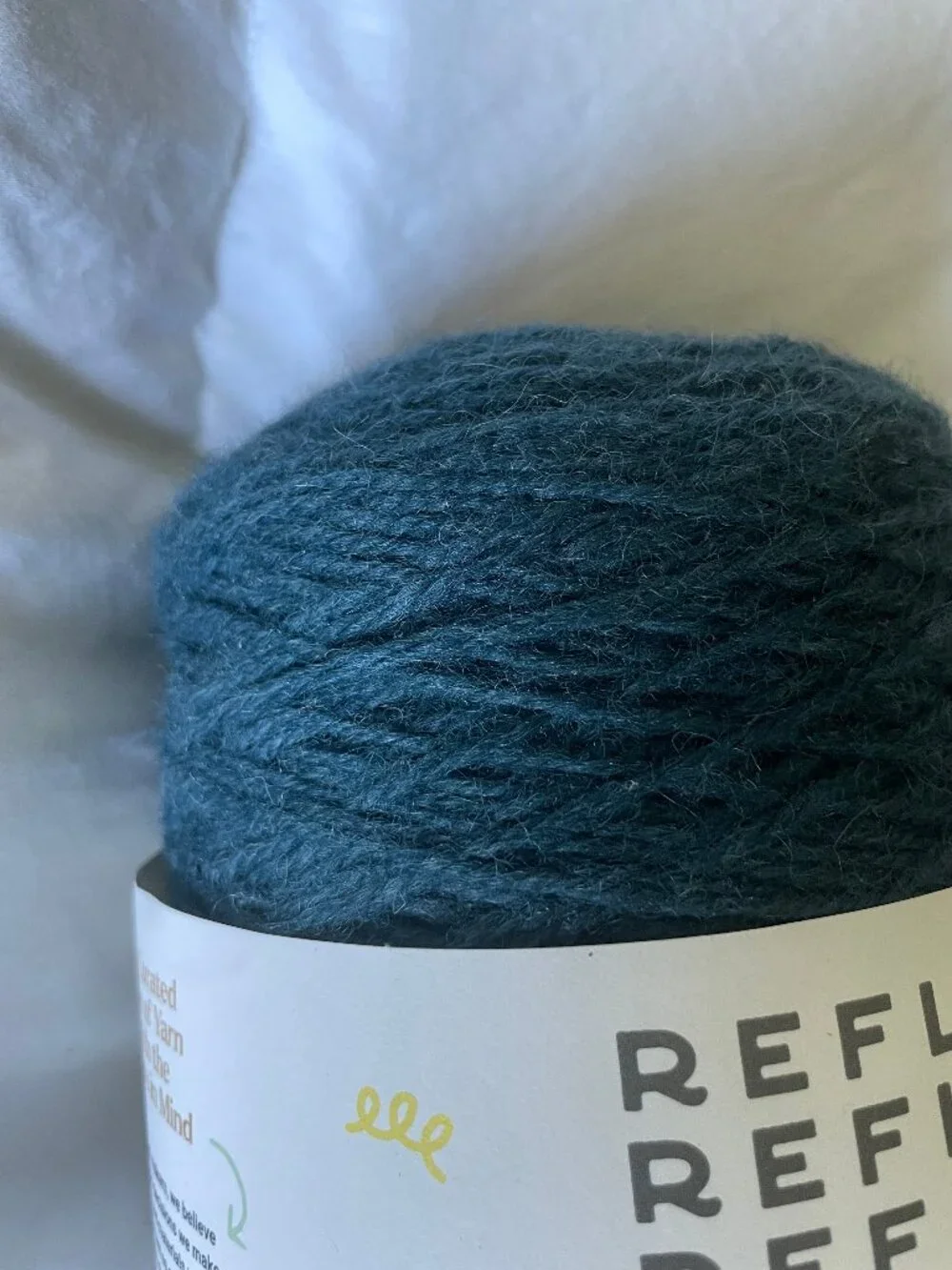 Tuft The World Reflect Wool Cone Yarn